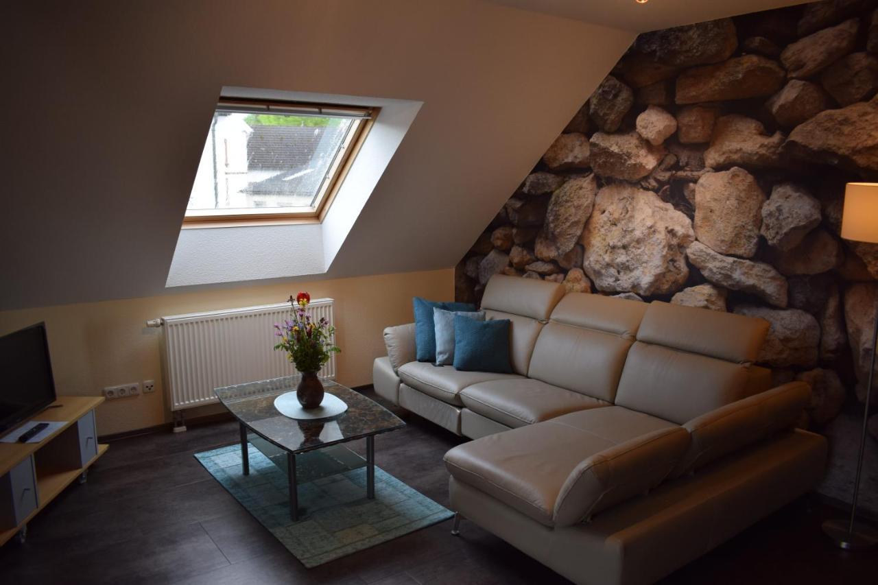 Ferienhaus & Weingut Am Steingebiss Billigheim-Ingenheim Esterno foto